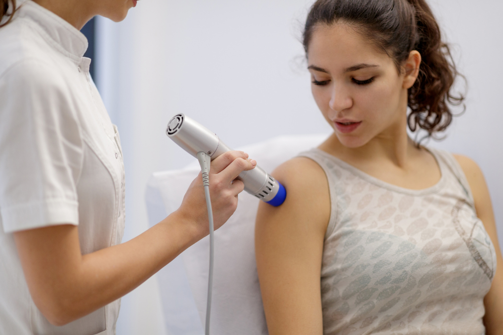 Upper Back and Shoulder Pain Treatment in New Braunfels, TX